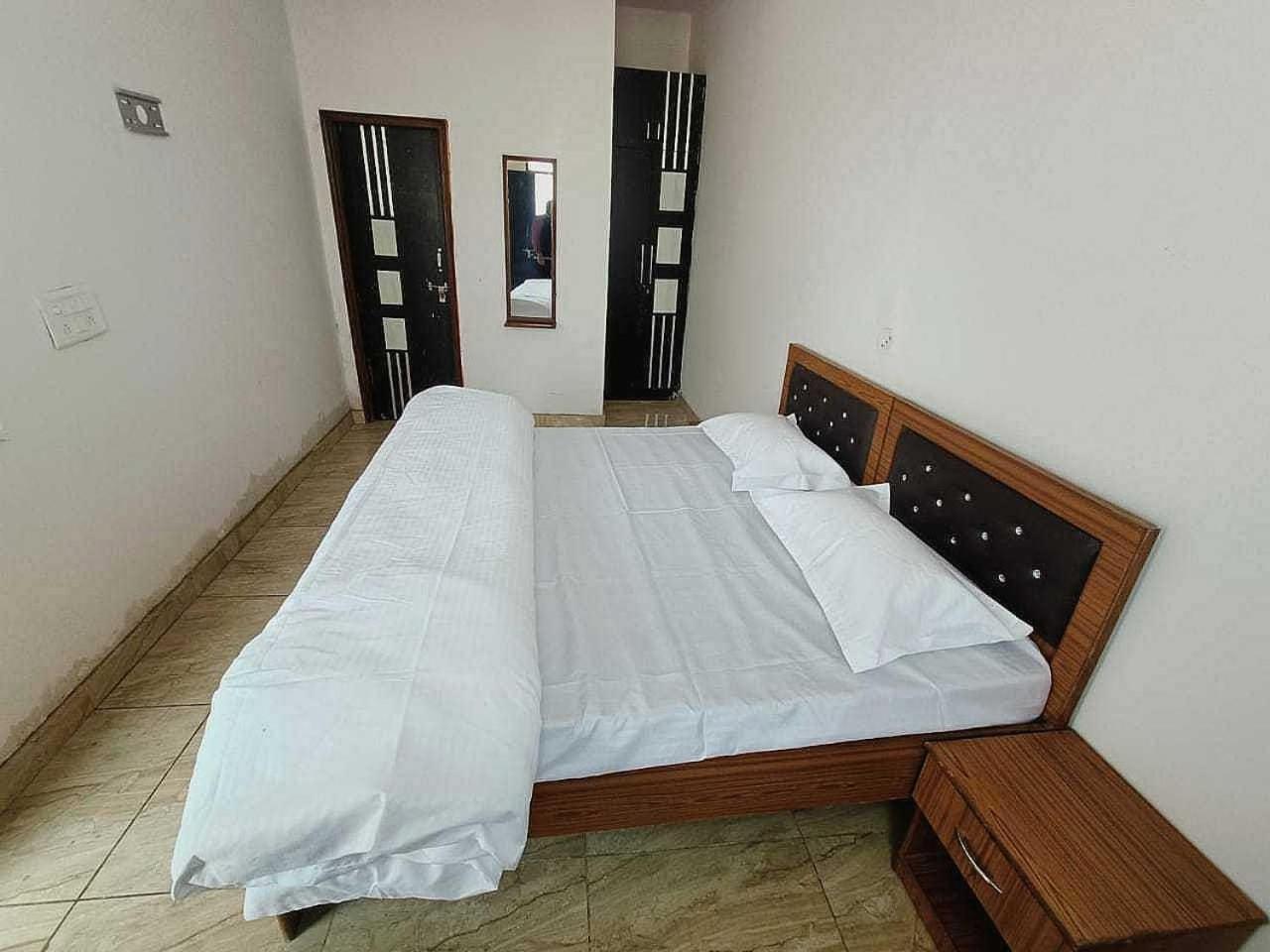 Pop New Hotel Hometown Dadri Buitenkant foto